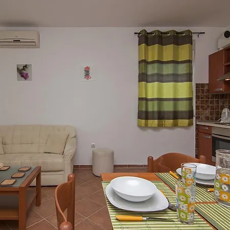 Kennedy Apartman Peroj